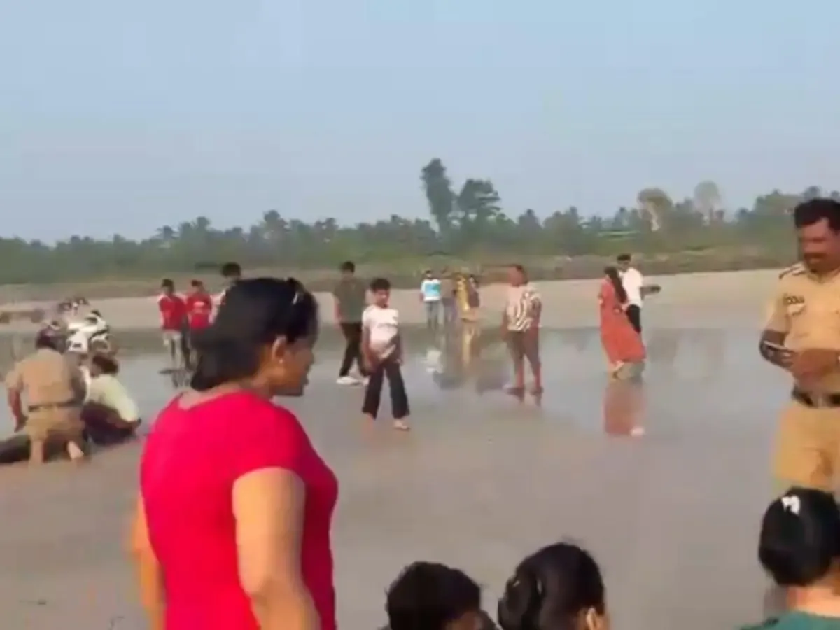 Diveagar Beach Tragedy: Eight Pune Students Drown During Coaching Centre Trip